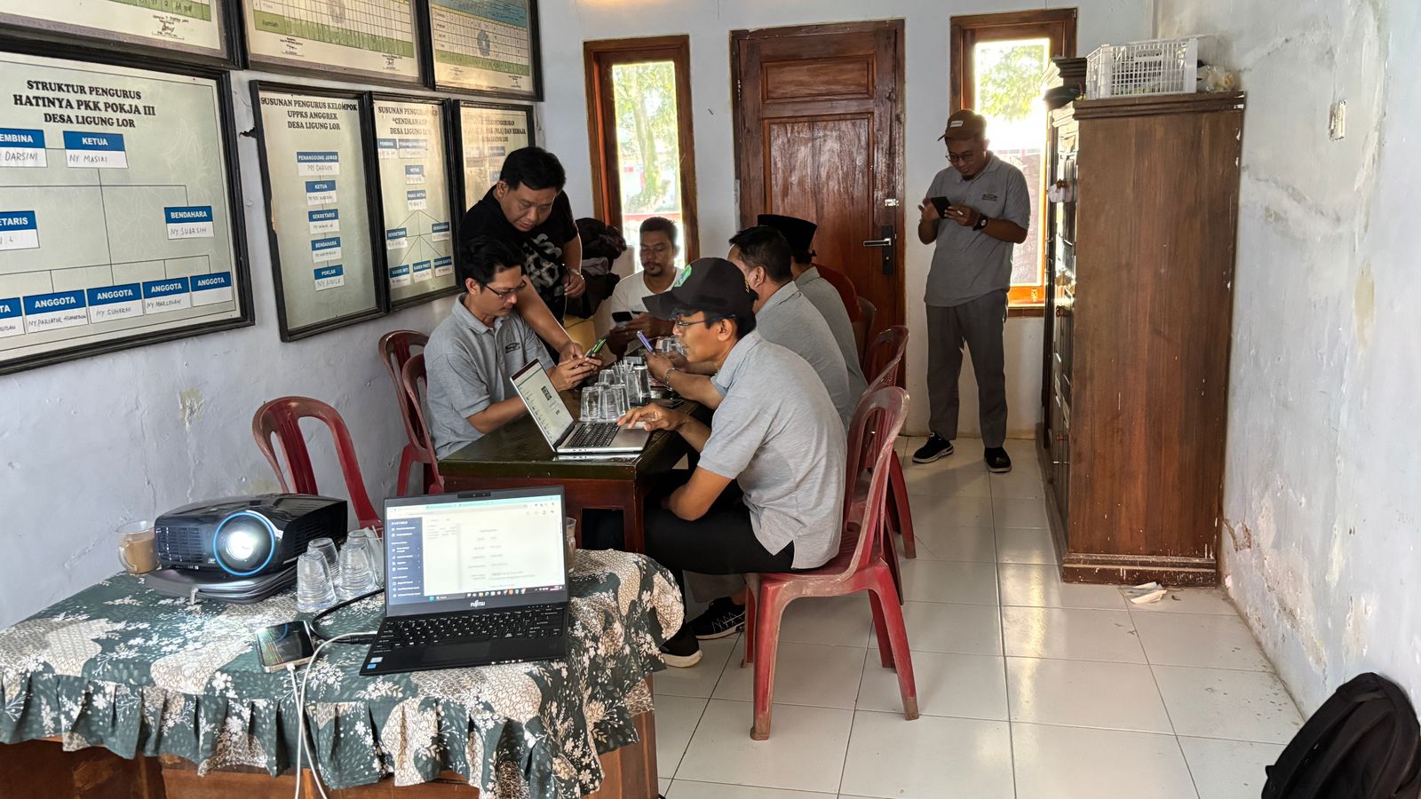 Pelatihan easydes